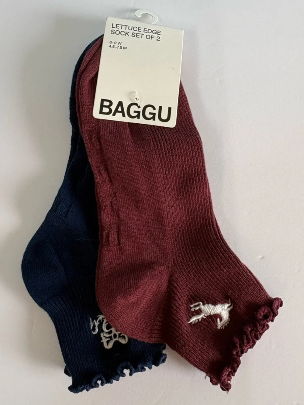 NWT BAGGU Embroidered Lettuce Edge Sock 2-Pack